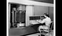 世界上最早的硬盘 IBM 350