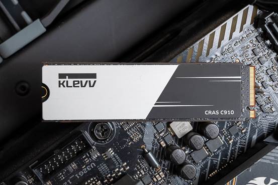 PCIe4.0 SSD怎么选？KLEVV科赋C910固态硬盘别错过！
