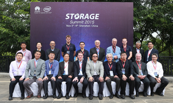 2015年存储技术峰会召开  论道业务转型下的存储技术变革